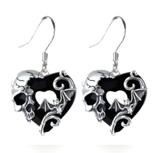 2pcs Fashion Creative Love Skull Earrings Bat Earrings